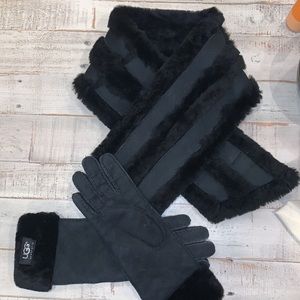 UGG Scarf and Gloves Set